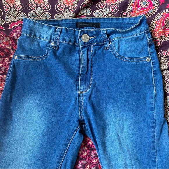 LEAVING SOON‼️ High Rise Skinny Jeggings Mom Jeans Faded Denim Stretch Highrise - Picture 7 of 12